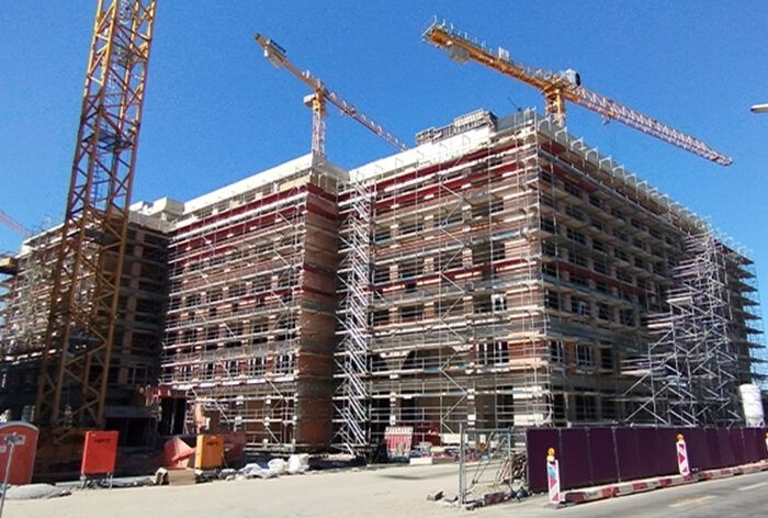 Arbeits-und-Schutzgerüste